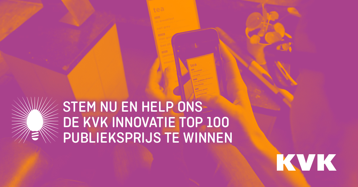 Graphic that has a user using Envision in the background with text over it saying "Vote for us" in Dutc.