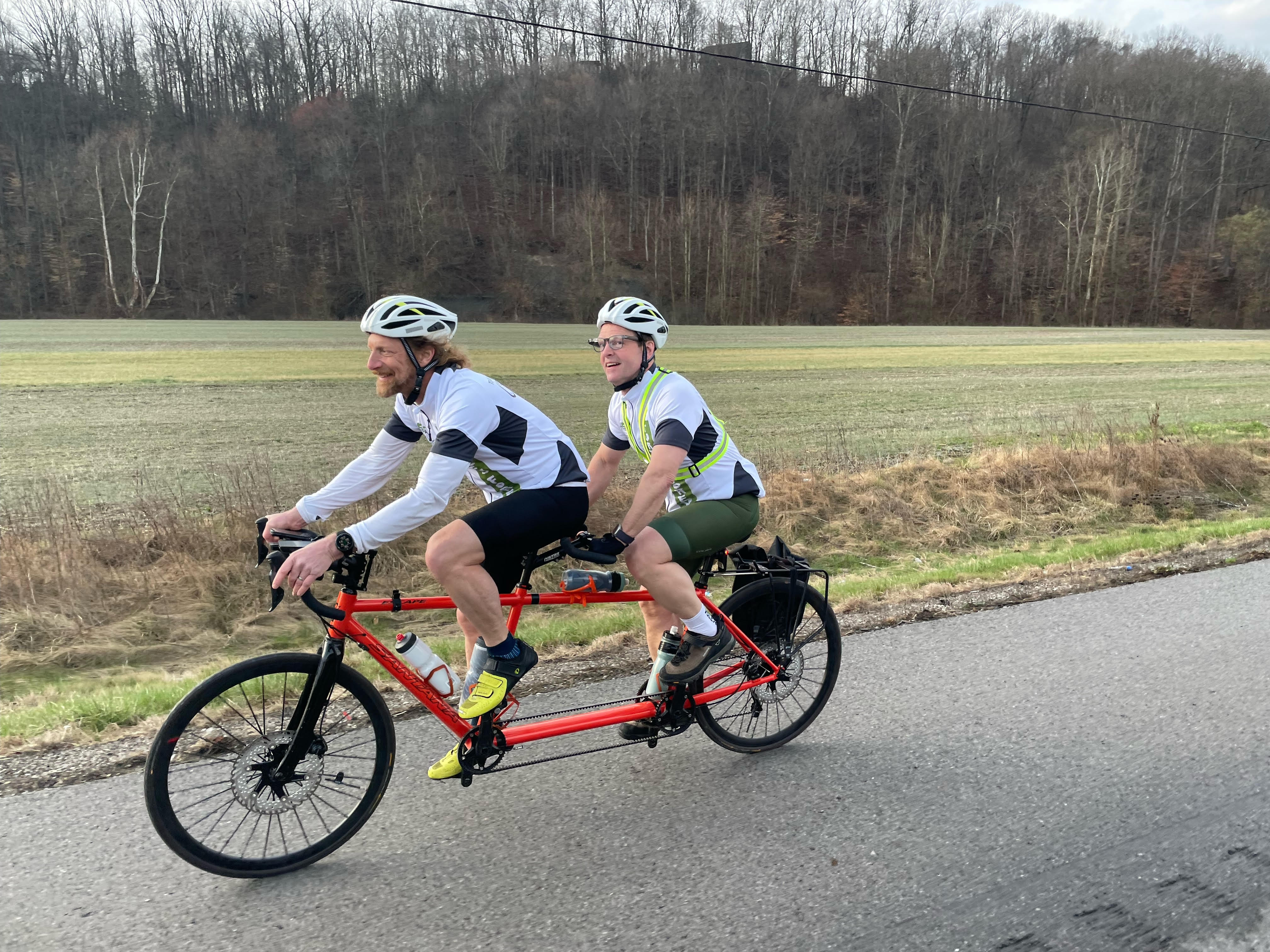 Dave Wilkinson and his tandem partner and him wearing the envision glasses